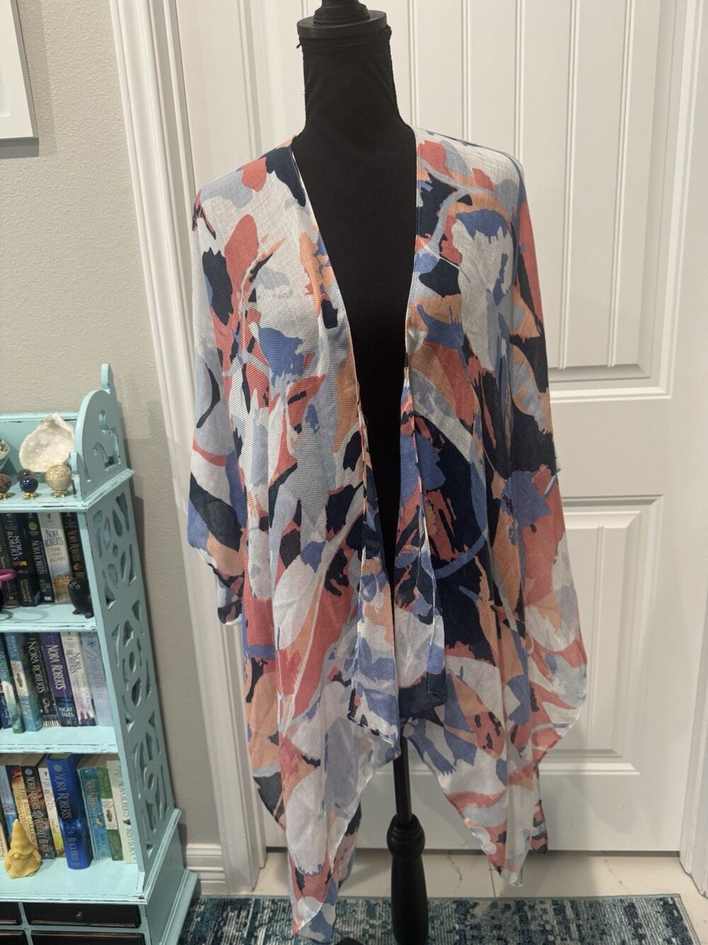 New Simply Noelle Kimono Wrap Soft & Beautiful One Size